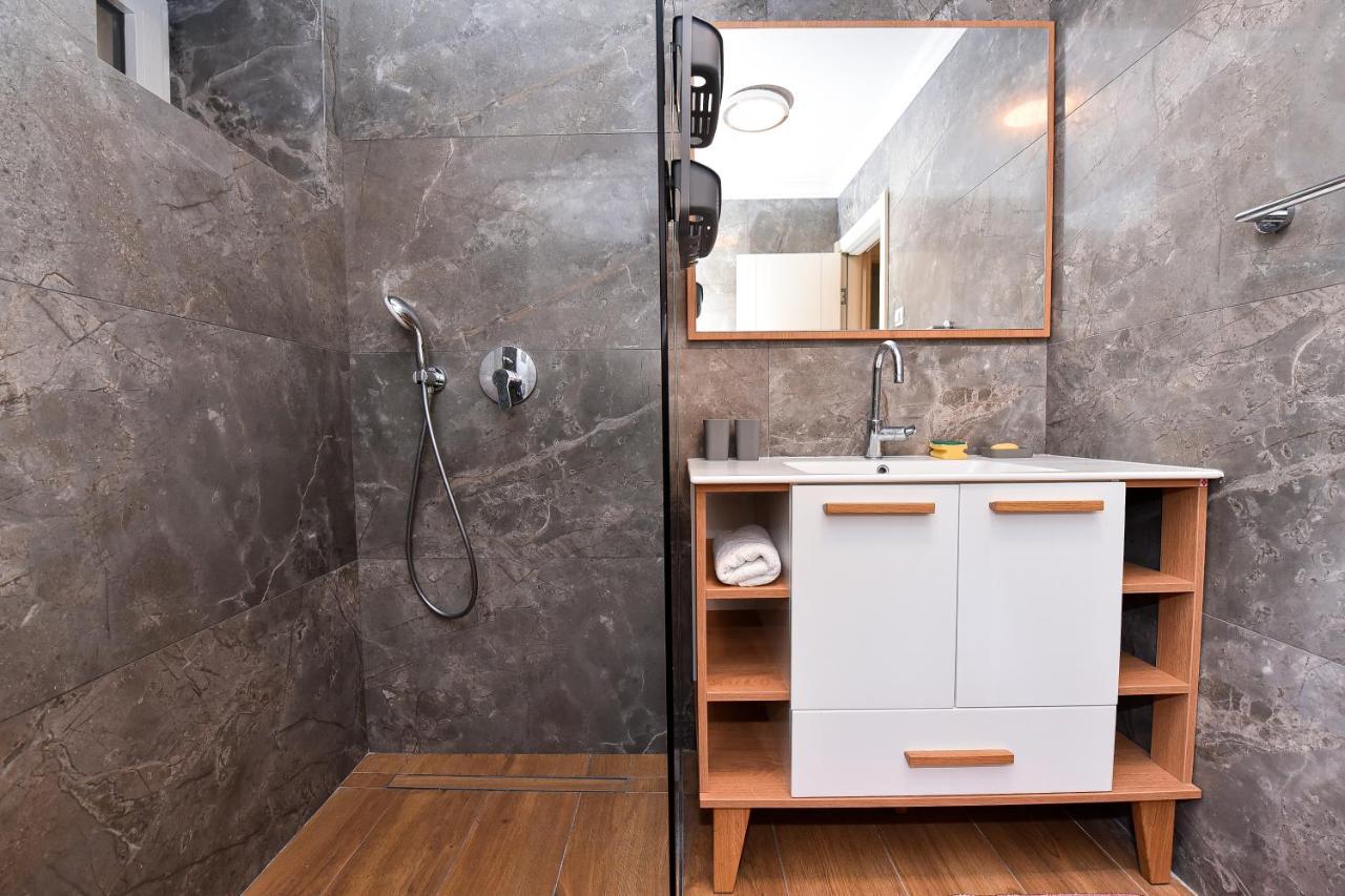 Apartments Galija Petrovac Lux Екстер'єр фото