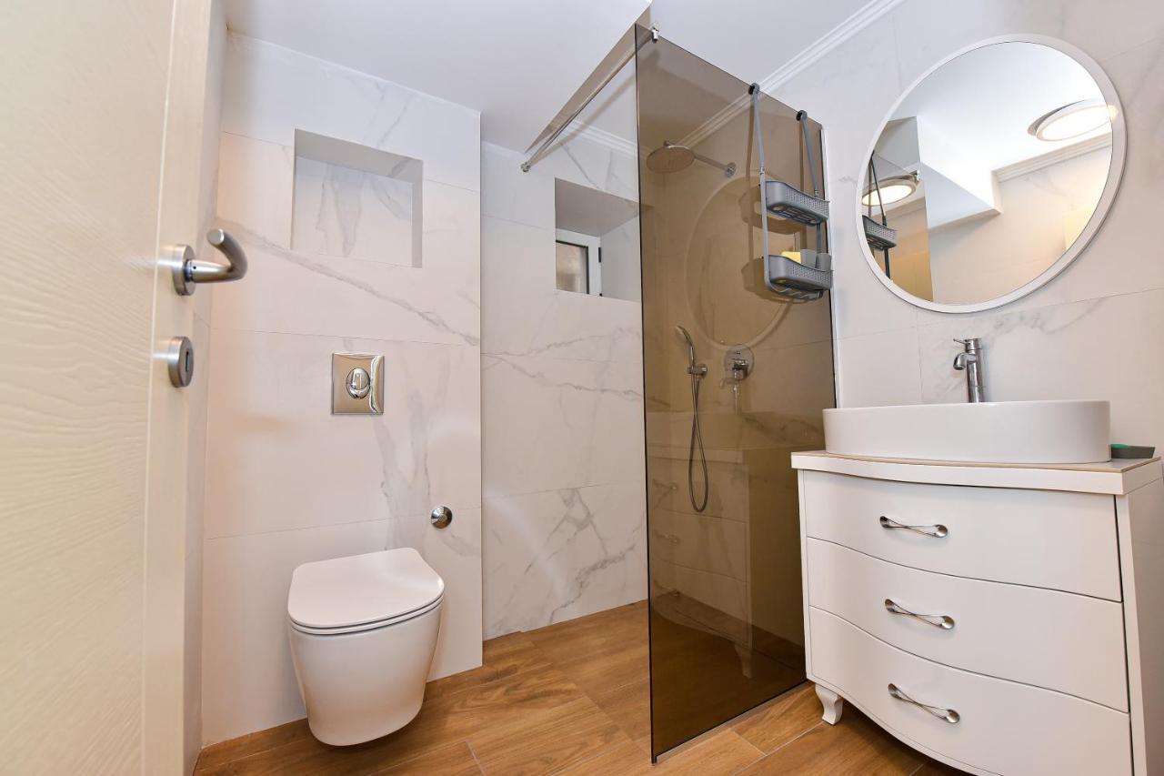 Apartments Galija Petrovac Lux Екстер'єр фото