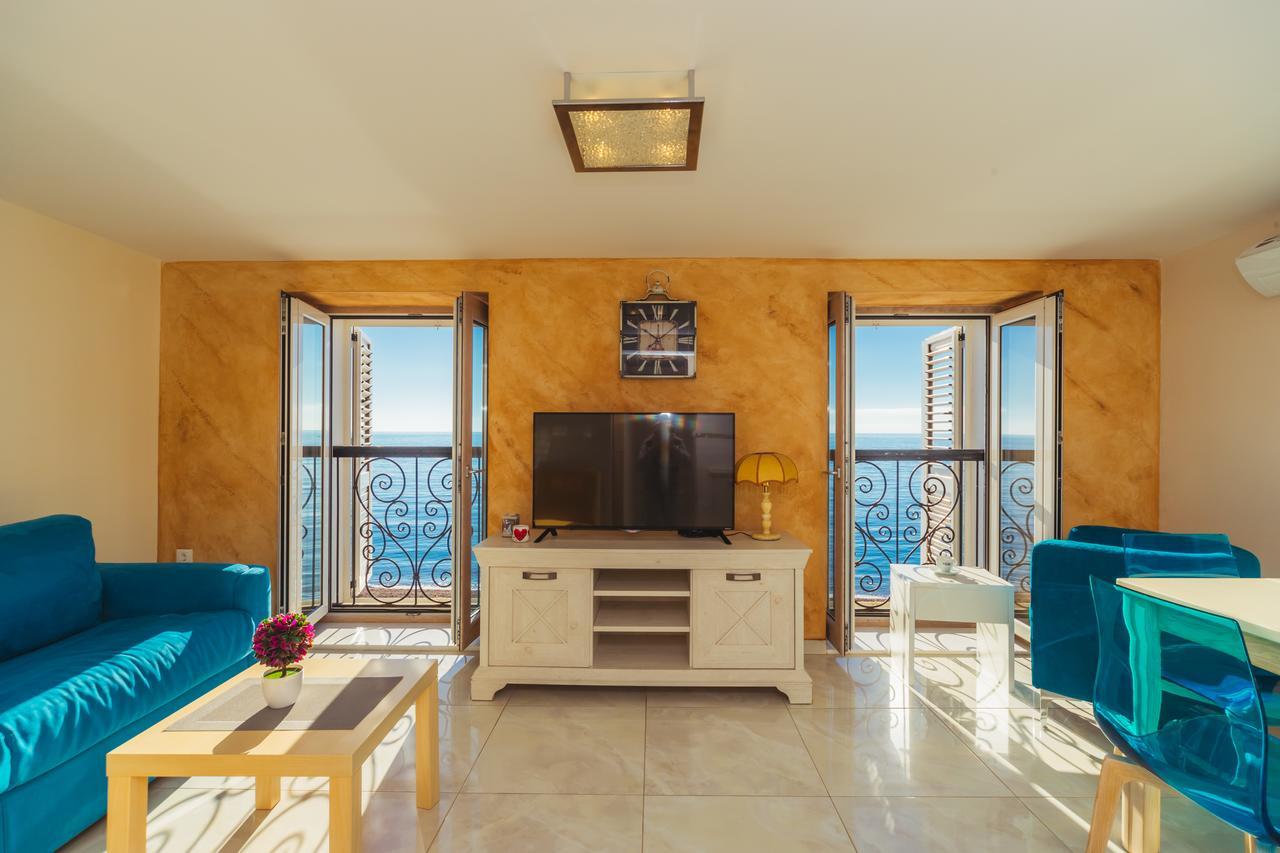 Apartments Galija Petrovac Lux Екстер'єр фото